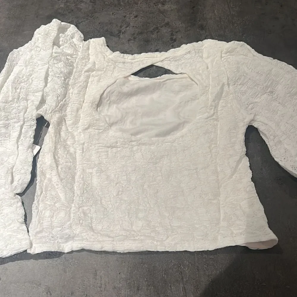 NWT Free People cropped long sleeves top M